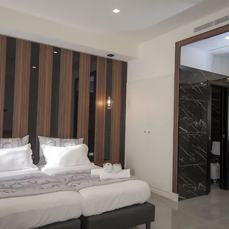 ホテル Palazzo Firenze ナポリ