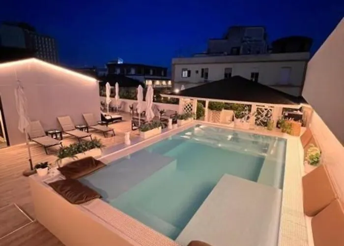 Palazzo Firenze Neapel